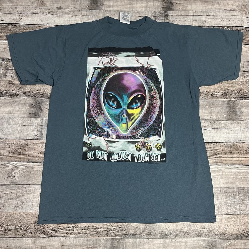 Alien Shirt Large Gray Vintage Do Not Adjust Your Set Tv ET Extraterrestrial